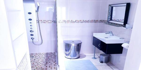 9 QueensView Uvongo Beach Ngoại thất bức ảnh
